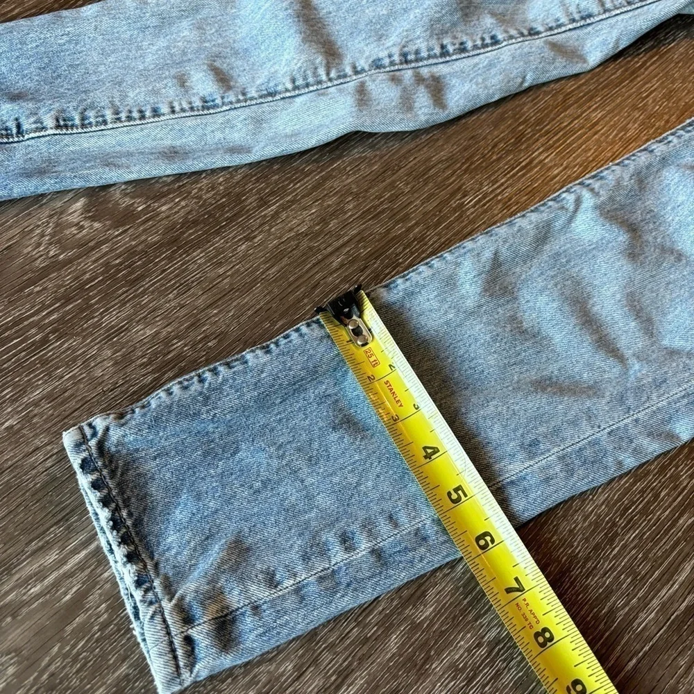 Abercrombie & Fitch 30x32 men’s Flex Super‎ skinny jeans in distressed denim